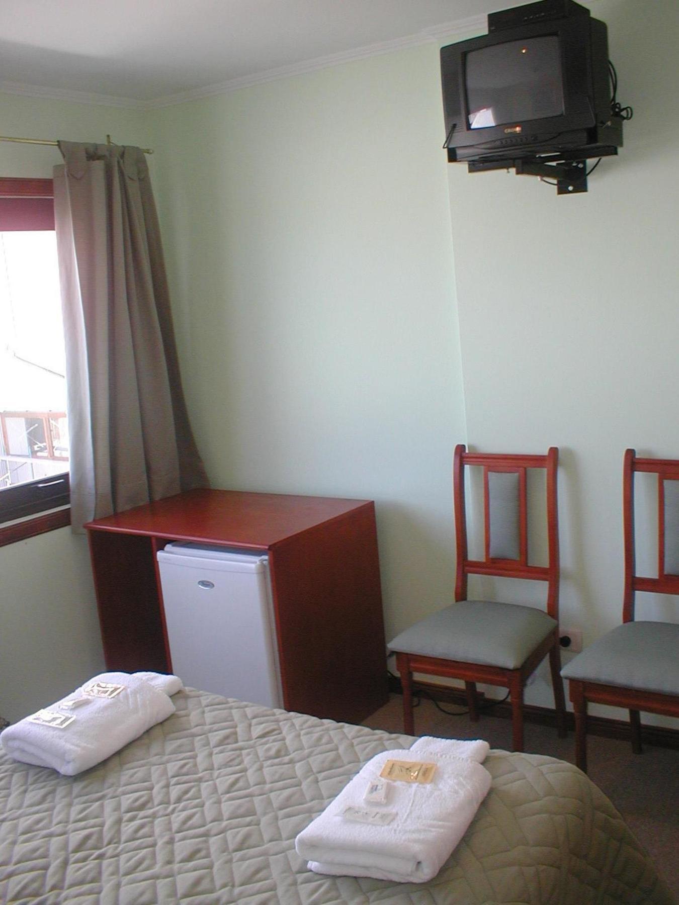 Hotel Antartida Argentina Ushuaia Buitenkant foto